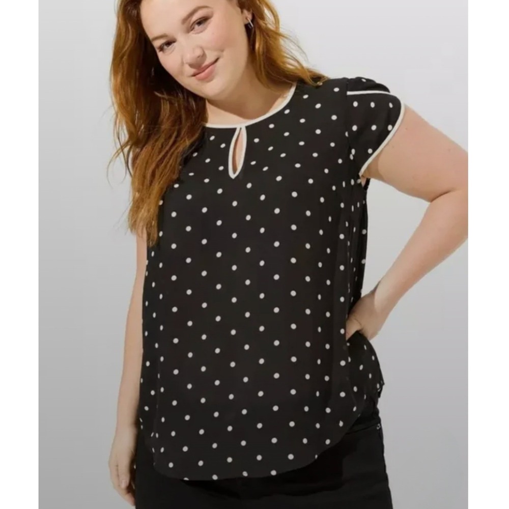Torrid Polka Dot Keyhole Short Cap Sleeve Blouse Top Plus Size 4X Office Career